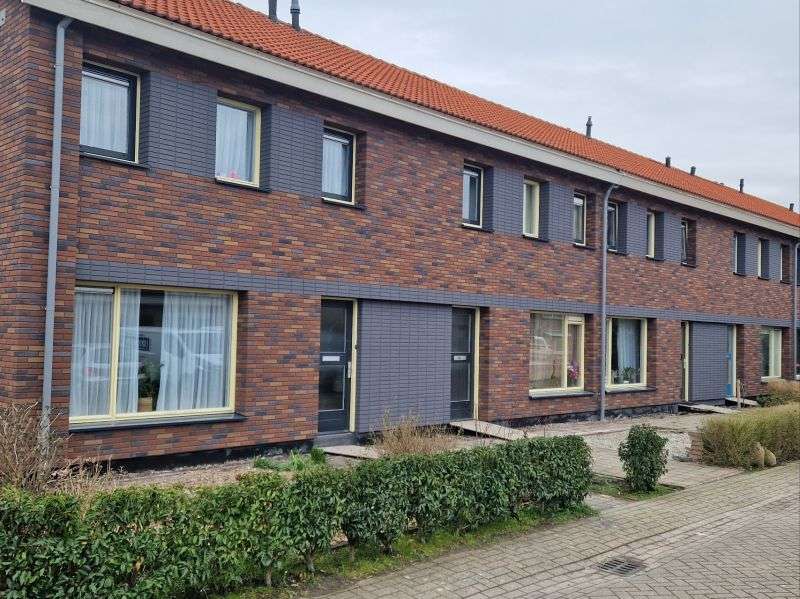 Woonblokken in Hoogkarspel met EPS-isolatie en baksteenlook-afwerking