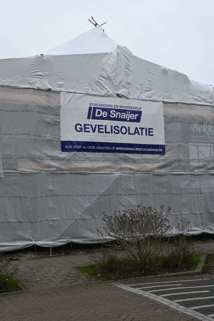 Eem mooi project van Gevelisolatie West-Friesland in de steigers